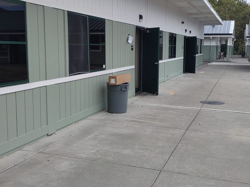 Facility Exterior - Commercial